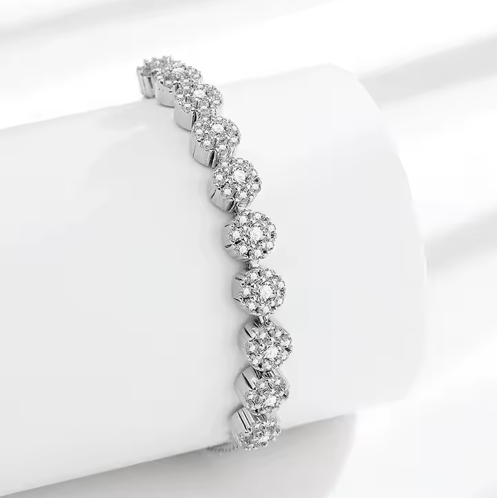 Live Stream Hot Selling Delicate Zircon Silver Bracelet Female Simple Pull String Bracelet Adjustable